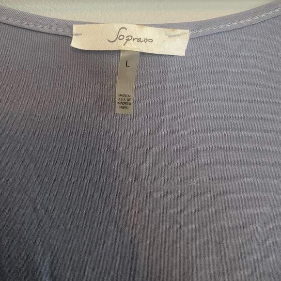 Blue Short Romper with Flowly Sleeves - Picture 4 of 4